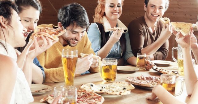 BLT Pizza Fowlerville Michigan: Discover the Irresistible Delight at Duke's Pizza Plus BLT Pizza Fowlerville Michigan: Discover the Irresistible Delight at Duke's Pizza Plus